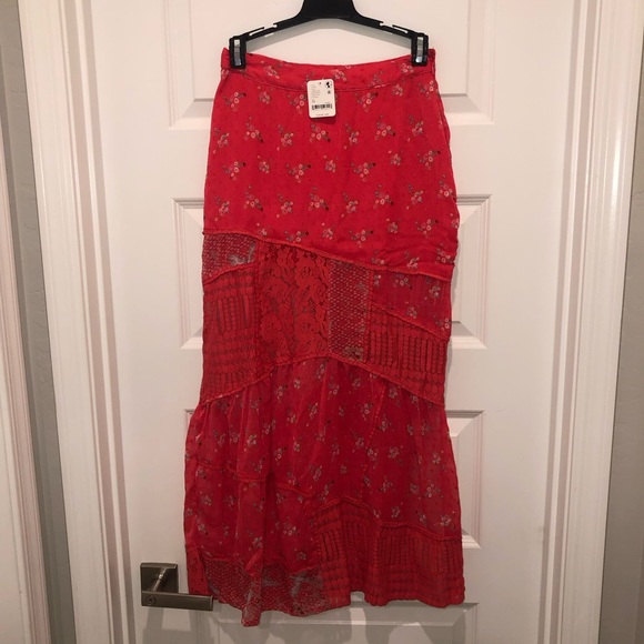 New Free People Daniella Lace Maxi Skirt In Poppy Red Sz XS - Picture 3 of 7